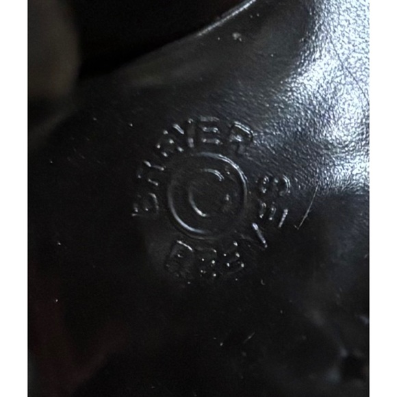 Breyer Paddock Pals Mousse Horse Plastic Figure Toy Black With White Mane - Picture 7 of 9